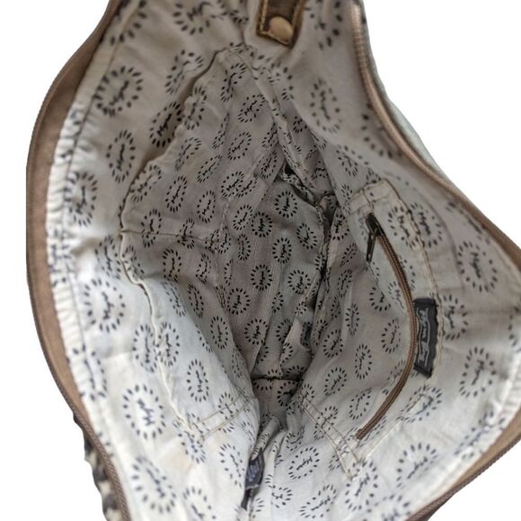 MYRA Blue Chip Recycled Military Tent Shoulder Bag - Picture 8 of 15